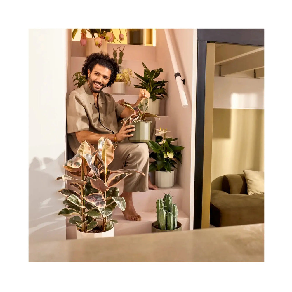 Elho Facet Round Pot_10_main